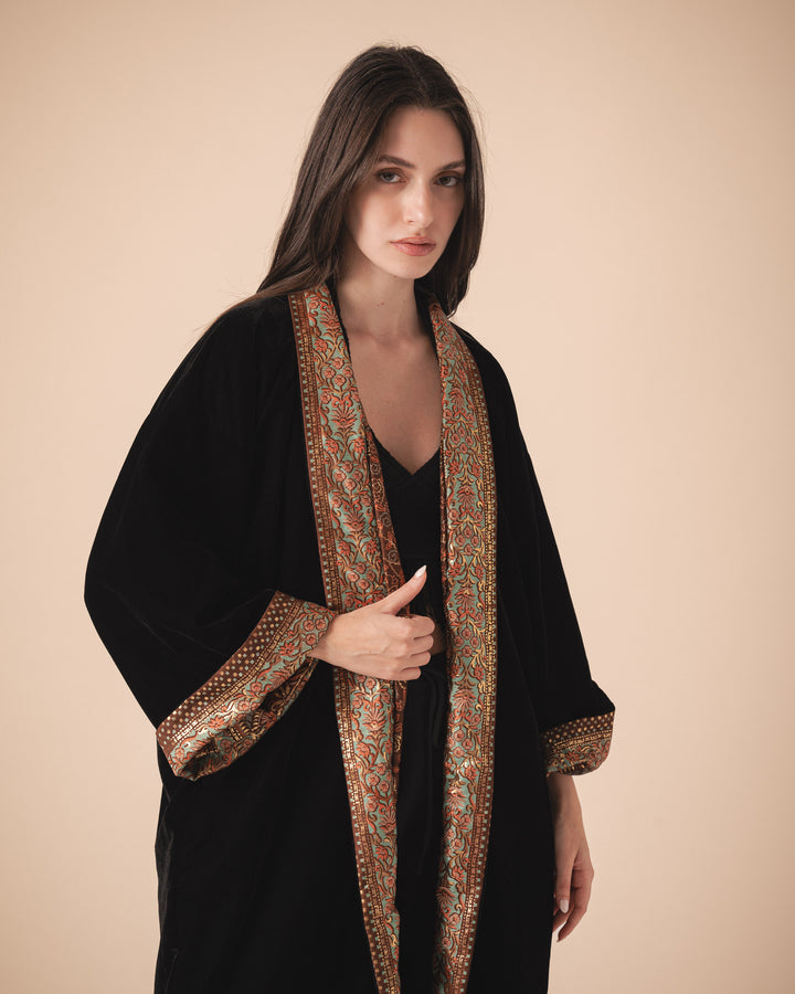 Zira Kimono