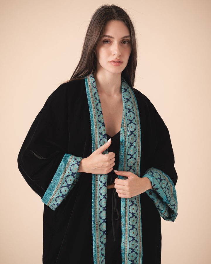 Zira Kimono