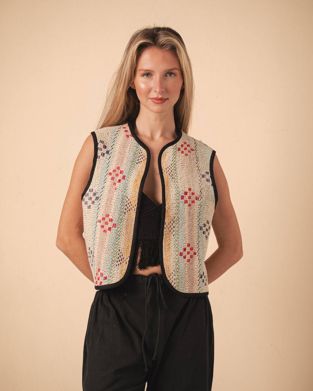 Nila Vest