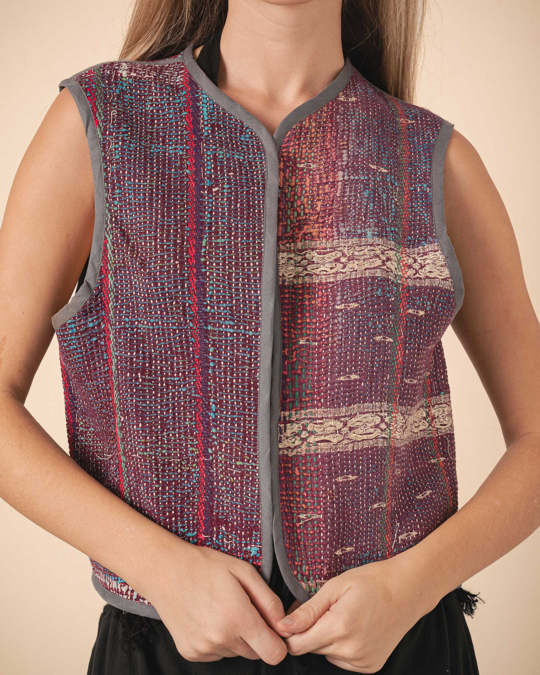 Nila Vest