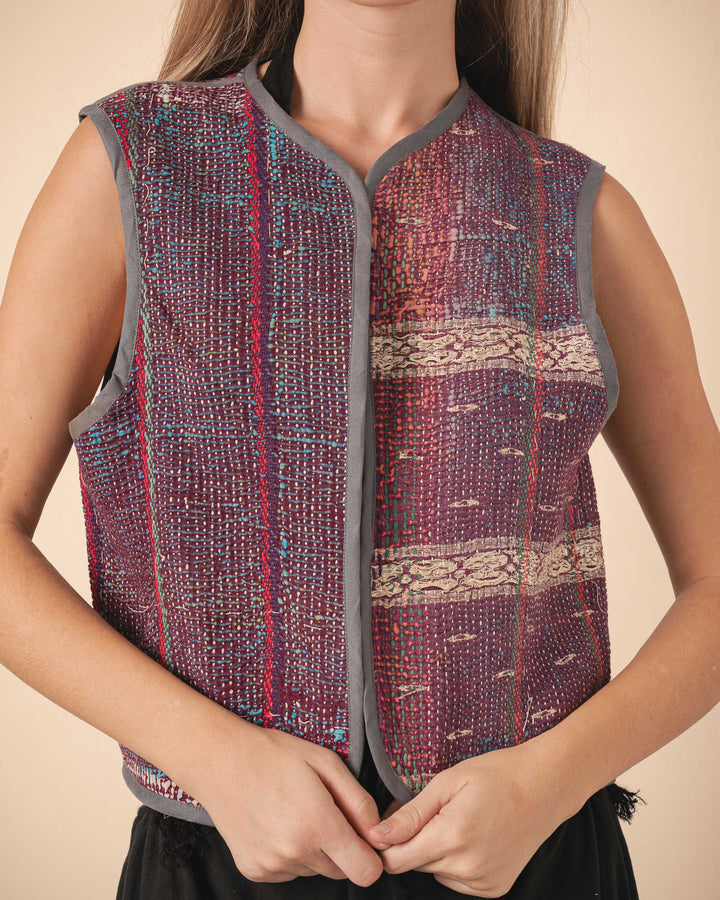 Nila Vest